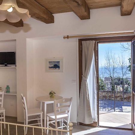 Villa Fiorita Grottammare Kültér fotó