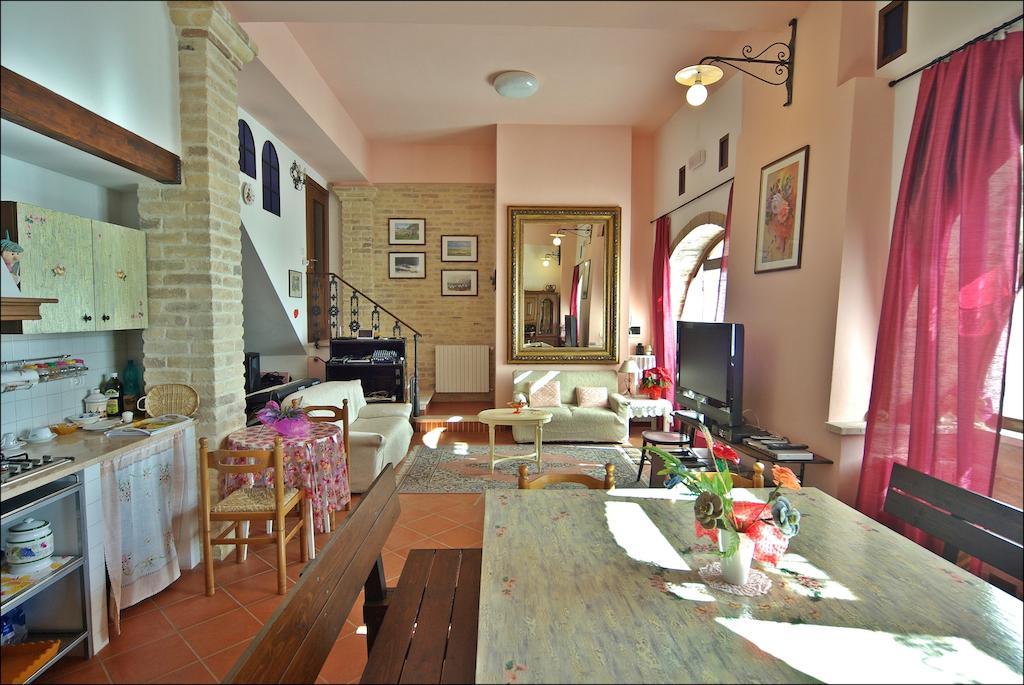 Villa Fiorita Grottammare Kültér fotó