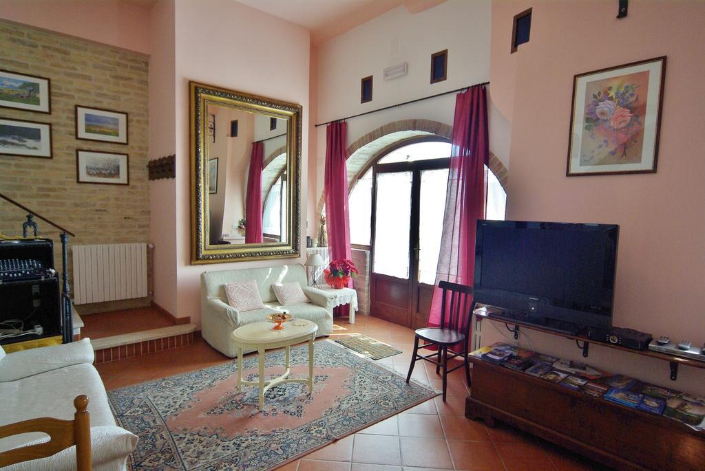 Villa Fiorita Grottammare Kültér fotó