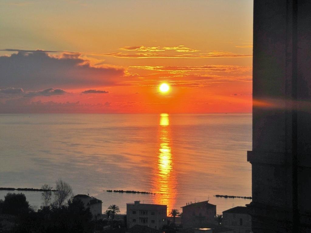 Villa Fiorita Grottammare Kültér fotó