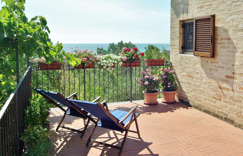 Villa Fiorita Grottammare Kültér fotó